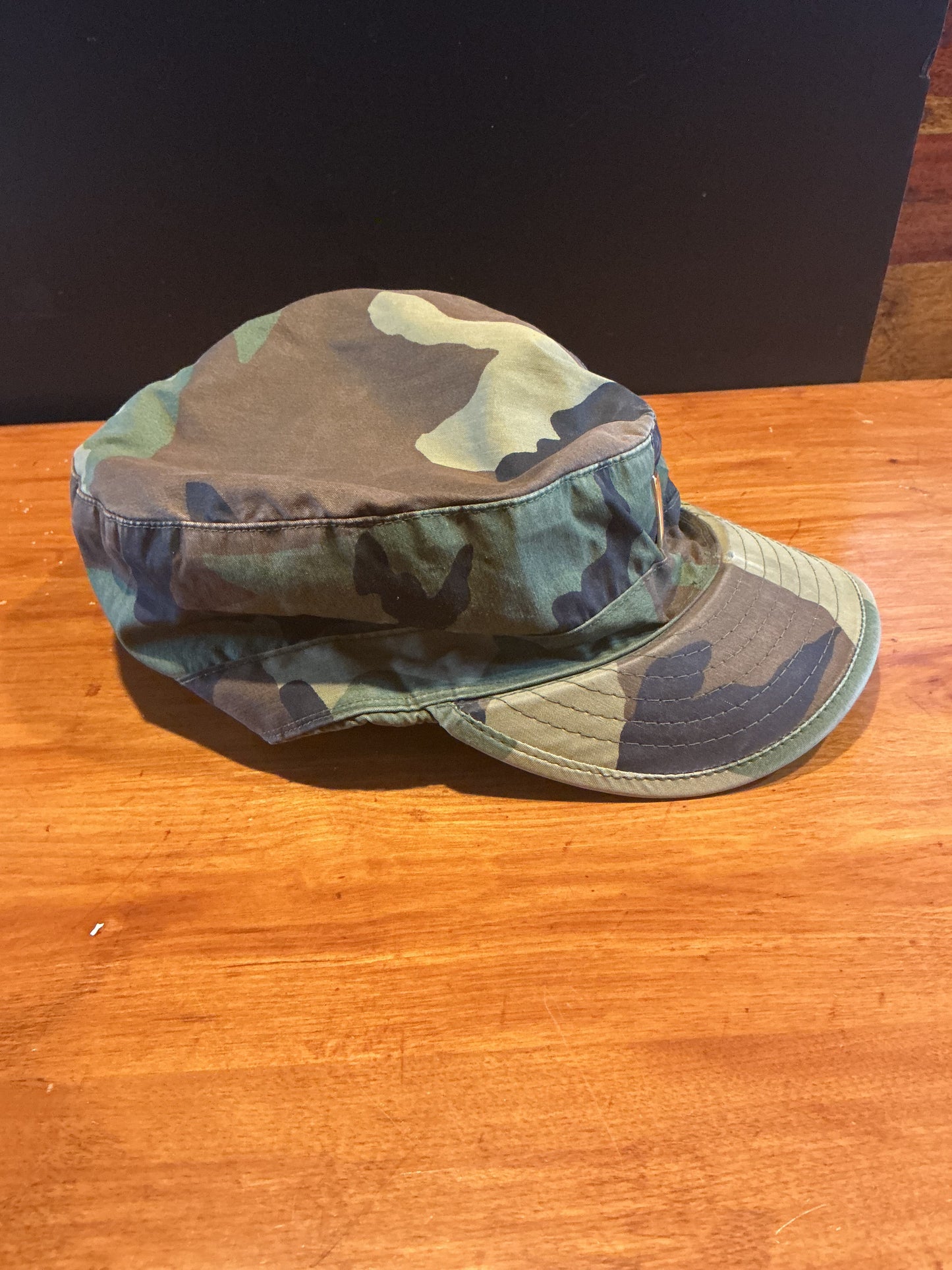Vintage U.S. Woodland Field Cap with second Lieutenant Bar