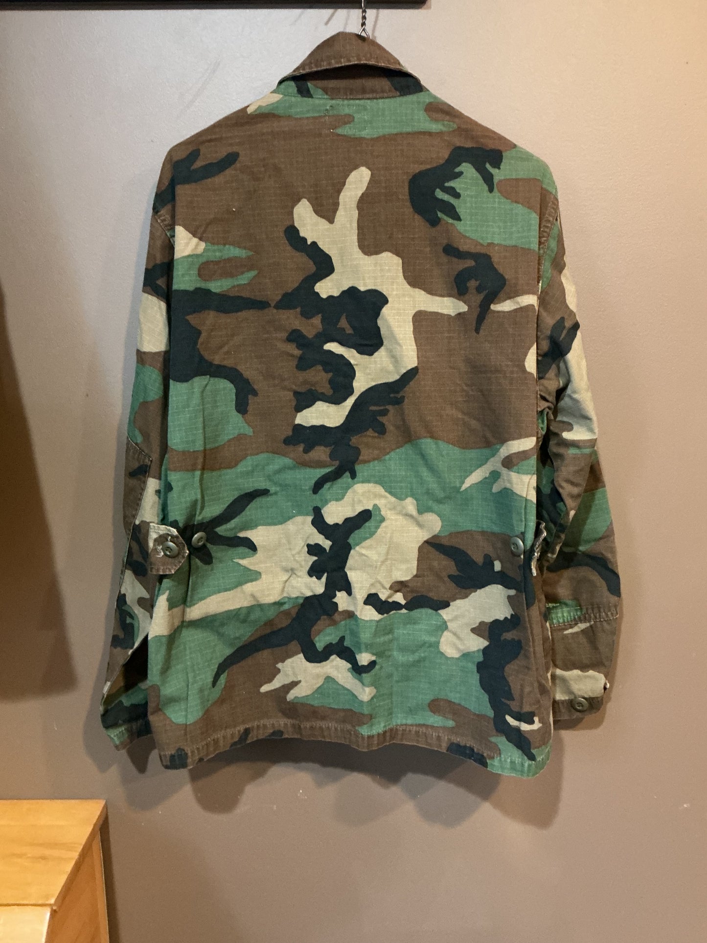 U.S. Woodland  BDU Shirt Size Medium Regular