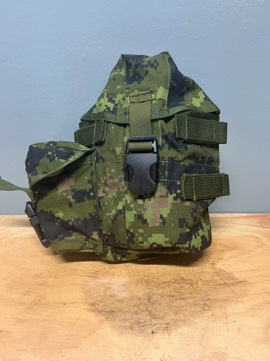 Canadian Forces Cadpat Canteen Cover and Canteen