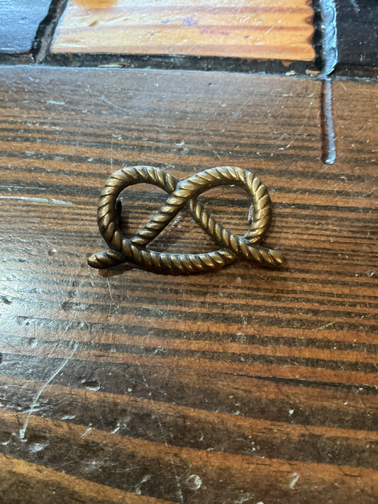 British South Staffordshire Regiment Collar Badge