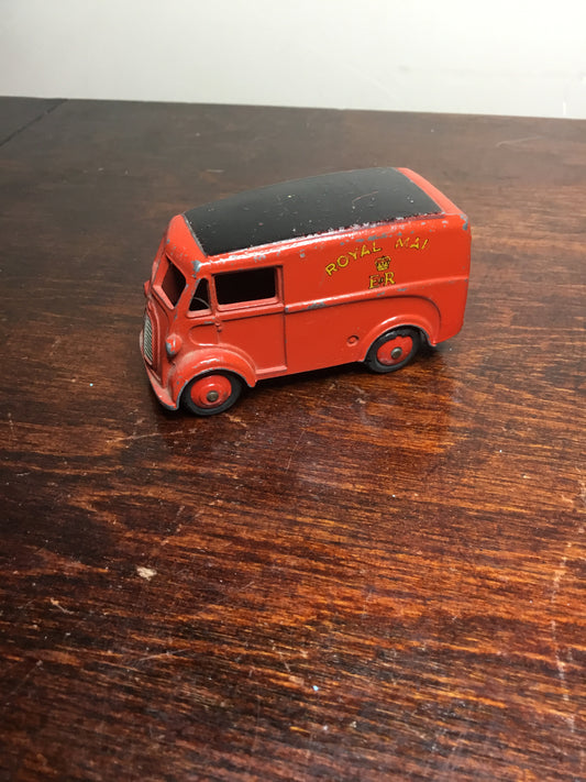 Dinky Royal Mail Van 260 England
