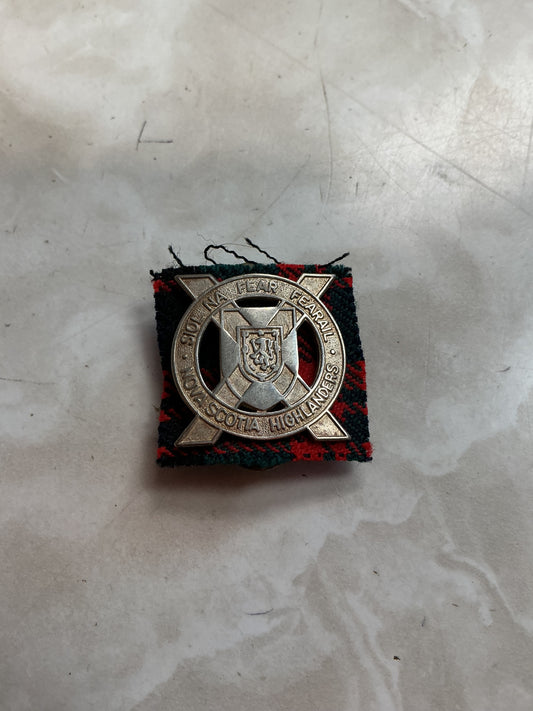 Vintage Nova Scotia Highlanders Pin/Badge