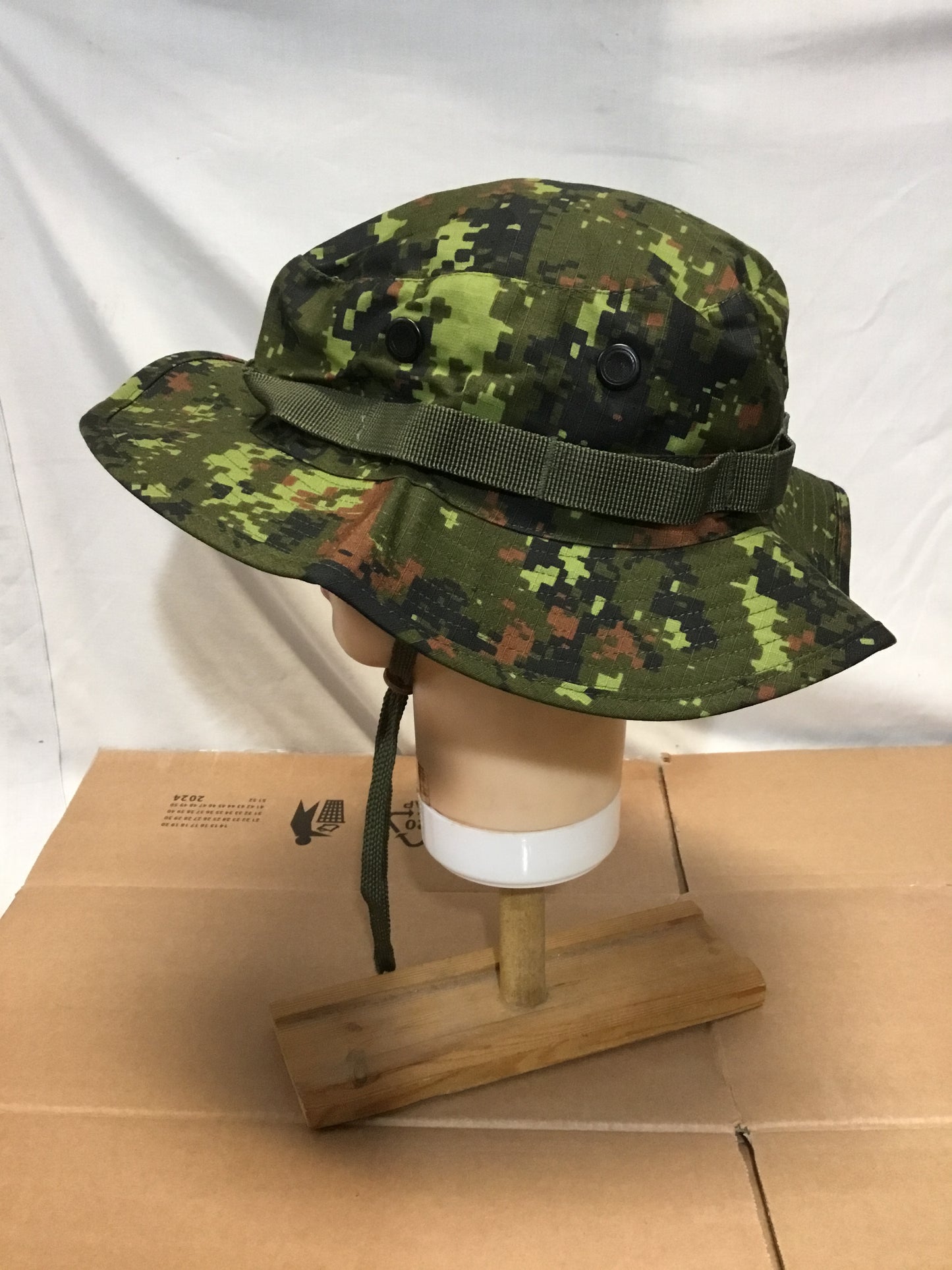 New Cadpat Pattern Boonie hat size large