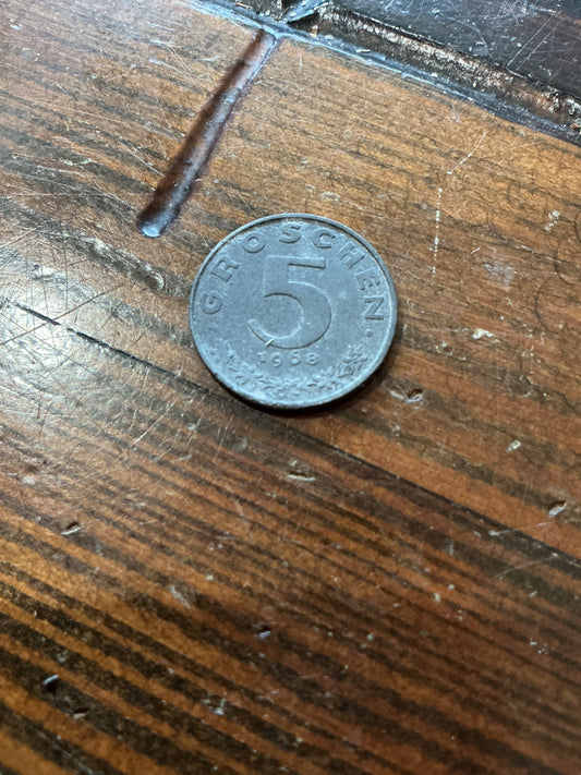 1968 Austria 5 Groschen Coin .