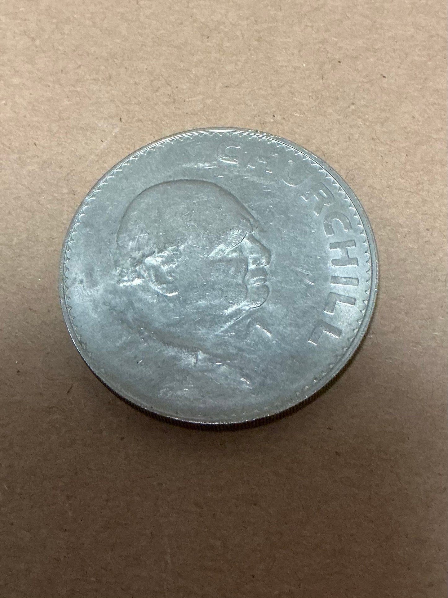1965 Churchill Coin/ medallion Featuring Queen Elizabeth, made in Great Britain.
