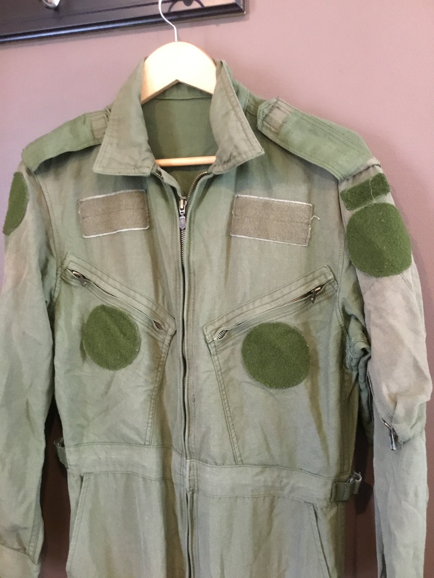 Canadian Forces Flight Suit 70/38 small Regular ,