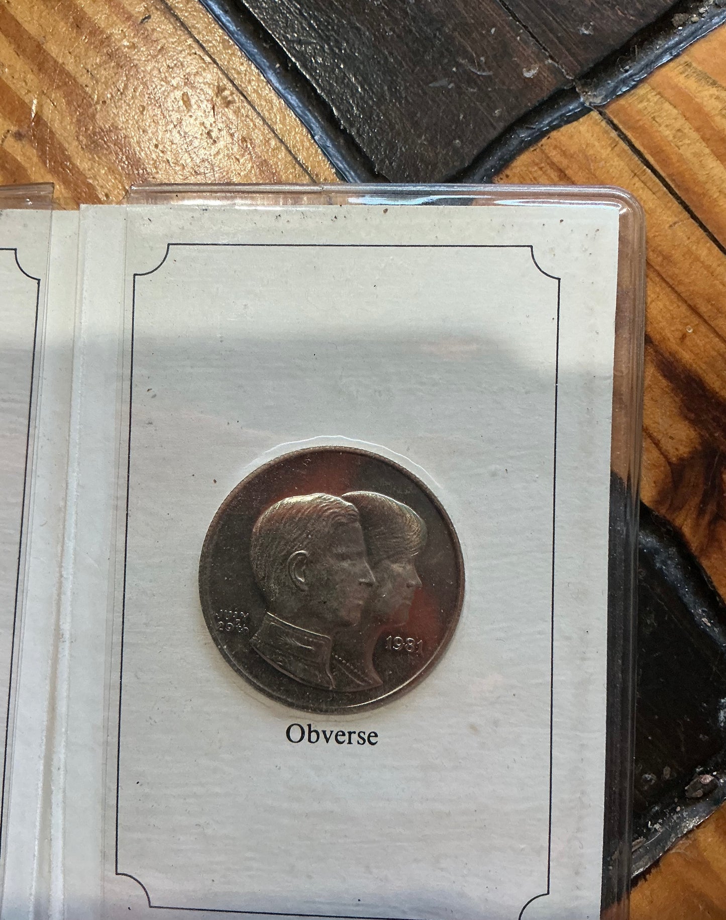 Prince Charles & Princess Diana Wedding Commemorative Medallion in Folder