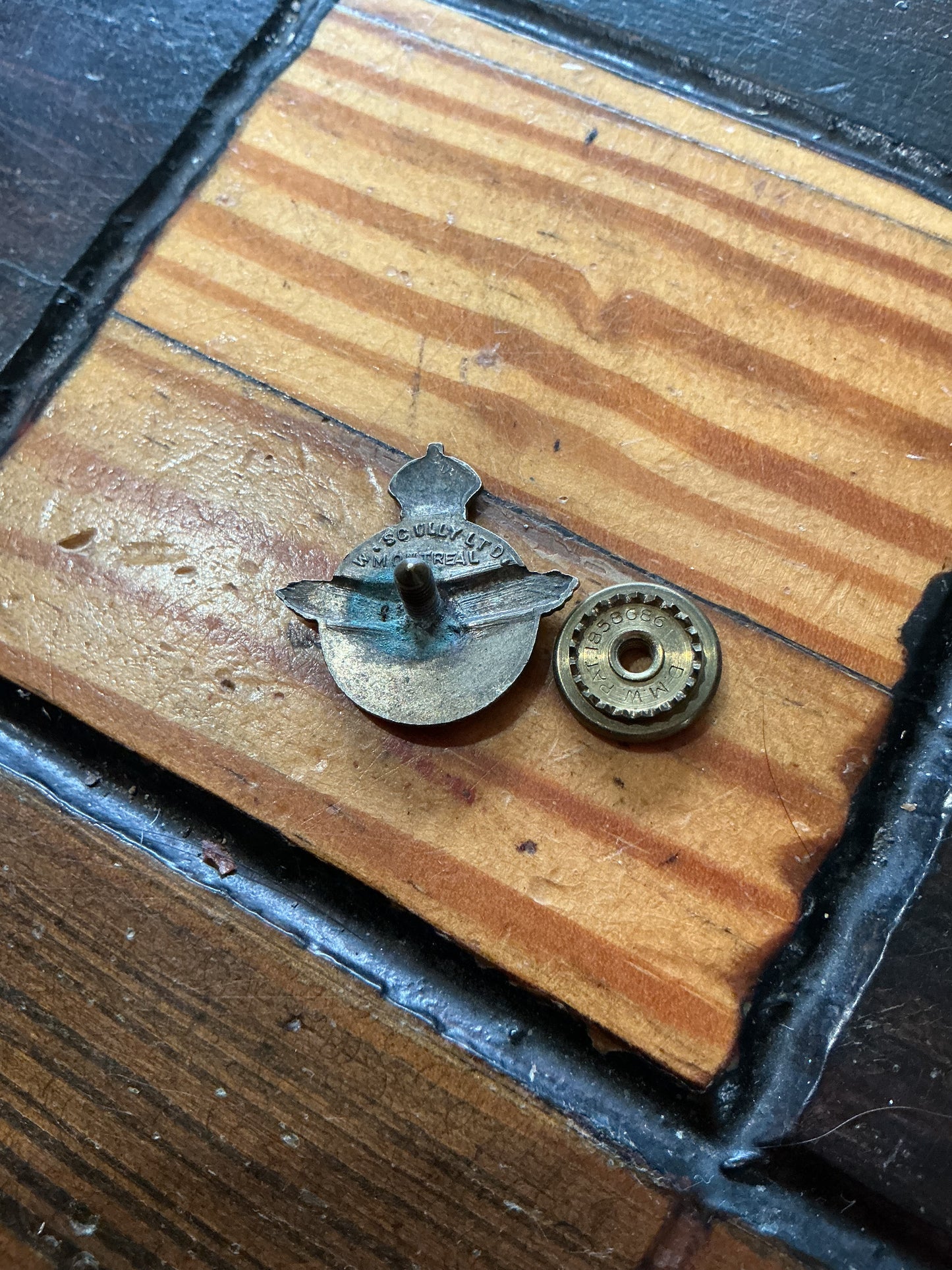 WW2 RCAF ROYAL CANADIAN AIR FORCE RESERVE  PIN