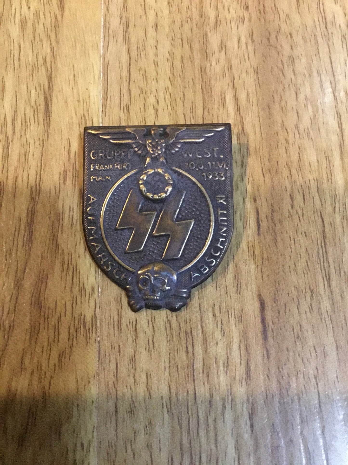 Reproduction SS Gruppe-West Abschnitt XI Frankfurt am Main Rally badge