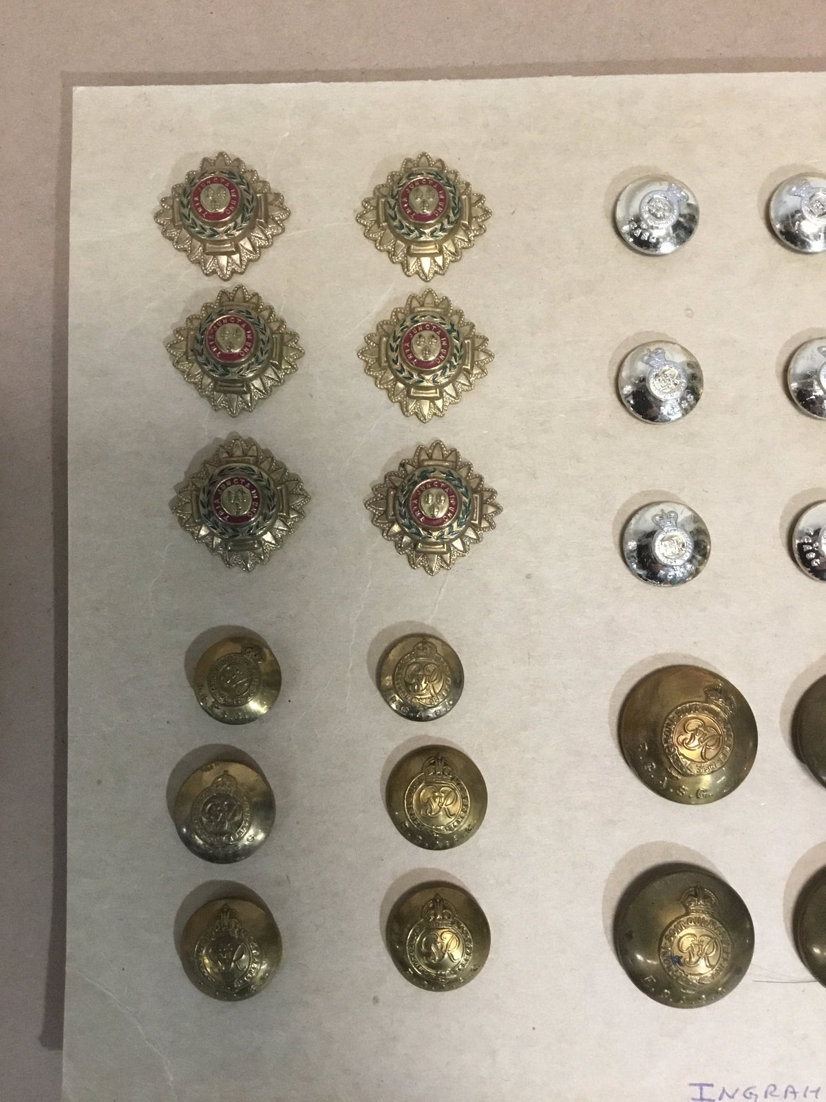 WW11 Buttons and Pips Royal Canadian Army Service Corps – Roy's Army ...