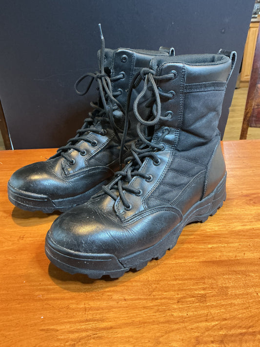 Original Swat Boots Size 11 W in good condition