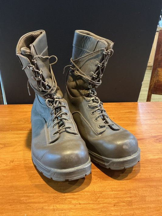 Military Royer combat Boots Brown Lace up Type Size 9 1/2 or 265/108