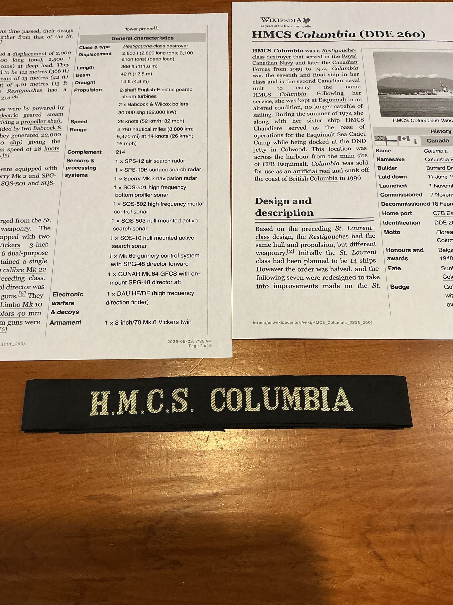 CANADIAN NAVY HAT TALLY ( HMCS COLUMBIA ) ,