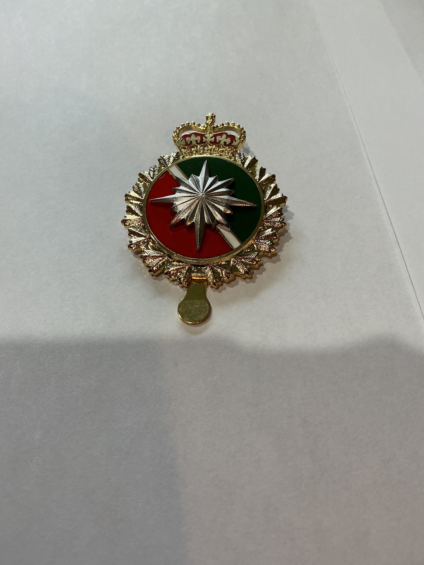 CANADIAN INTELLIGENCE CORPS HAT BADGE