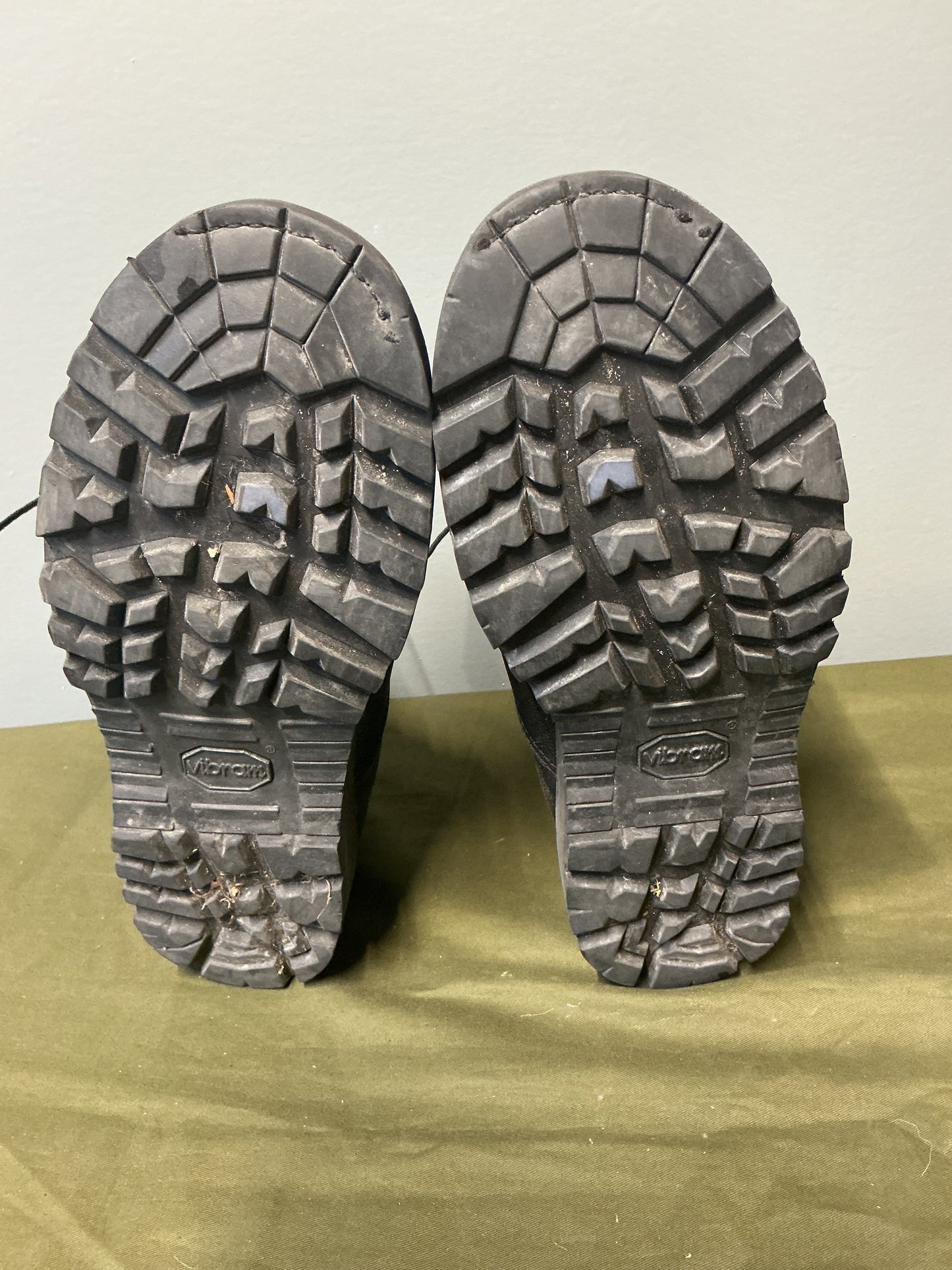 STC WET WEATHER COMBAT BOOTS SIZE 12.5