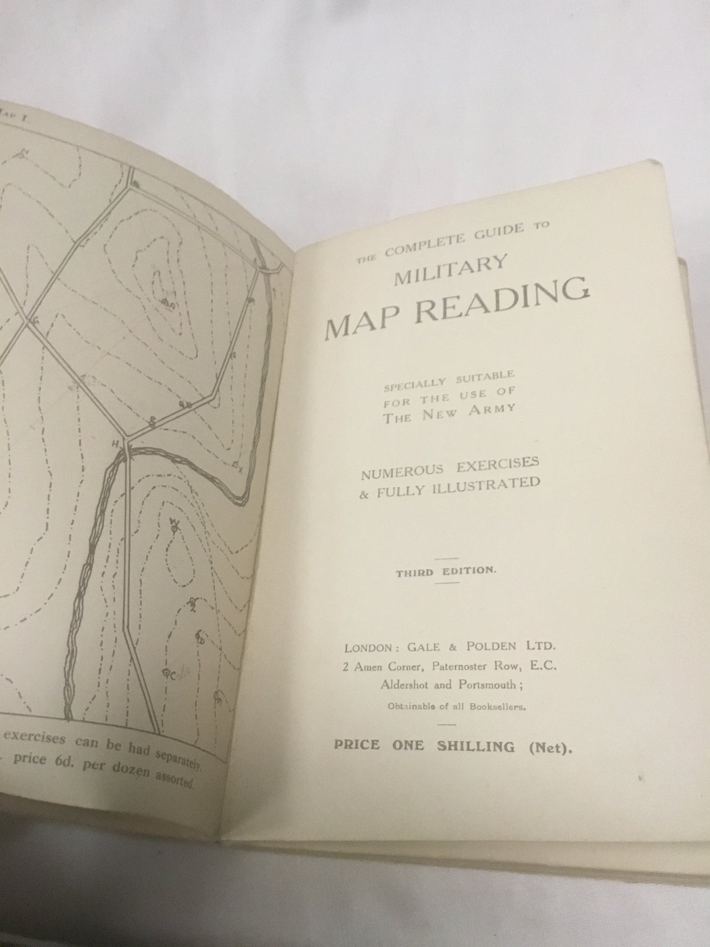 The Complete Guide to Military Map Reading : Numerous Excersises & fully Illustrated;