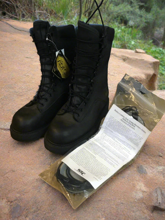Canadian. Forces wet Weather Gore Tex Boots Size 7.5
