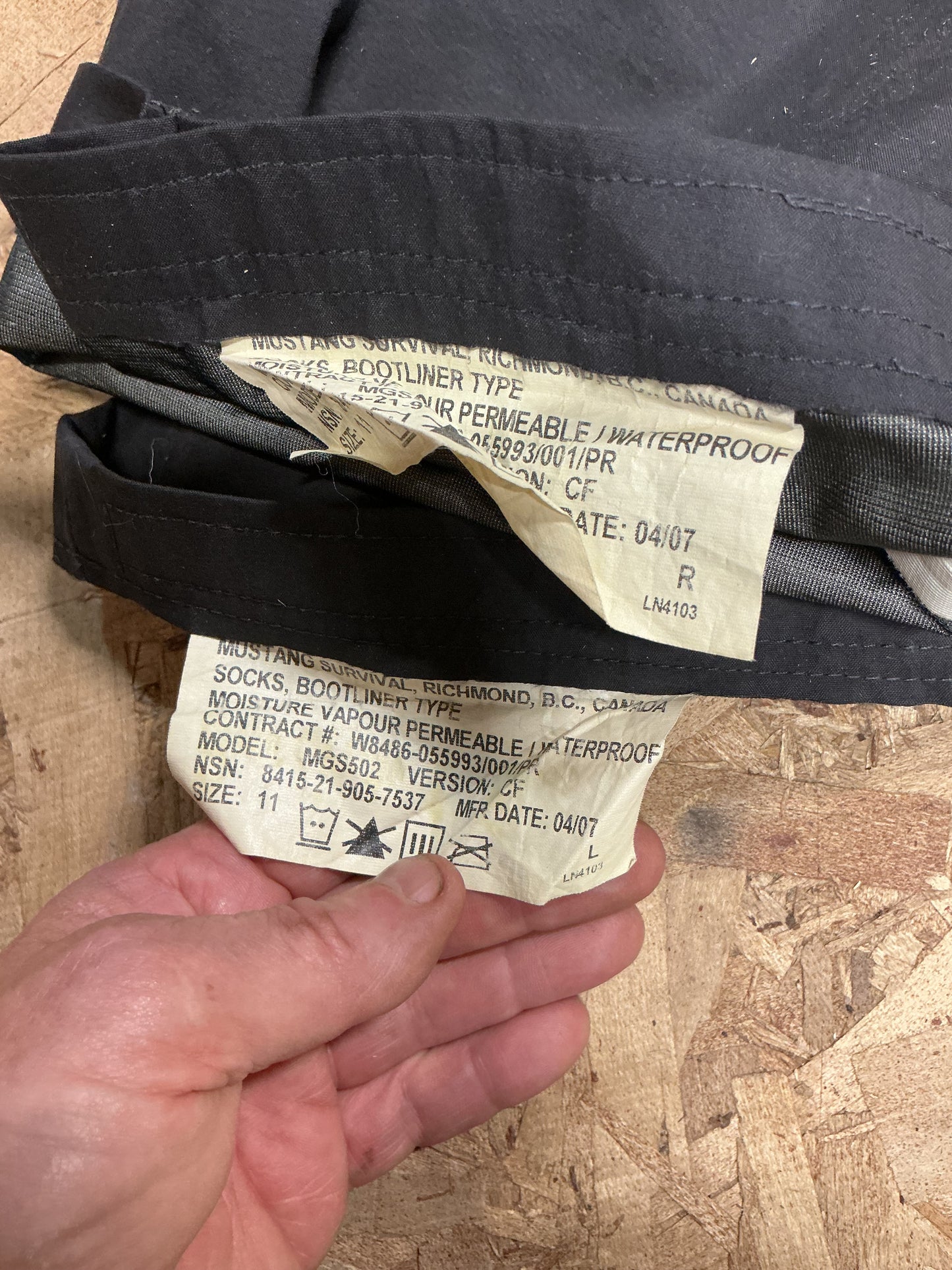 Canadian Military Gore-Tex Socks Size 11 , Waterproof