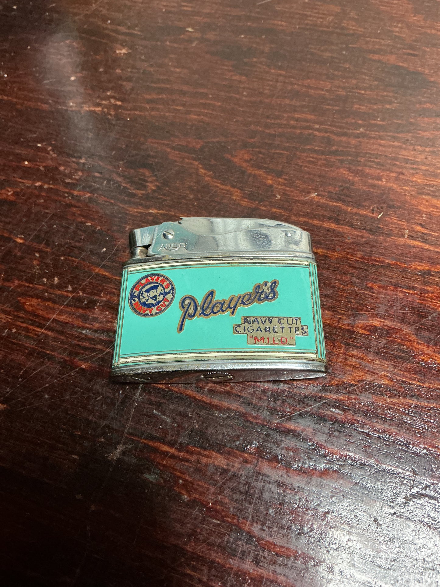 Vintage Players Navy Cut Cigarettes Mild Lighter