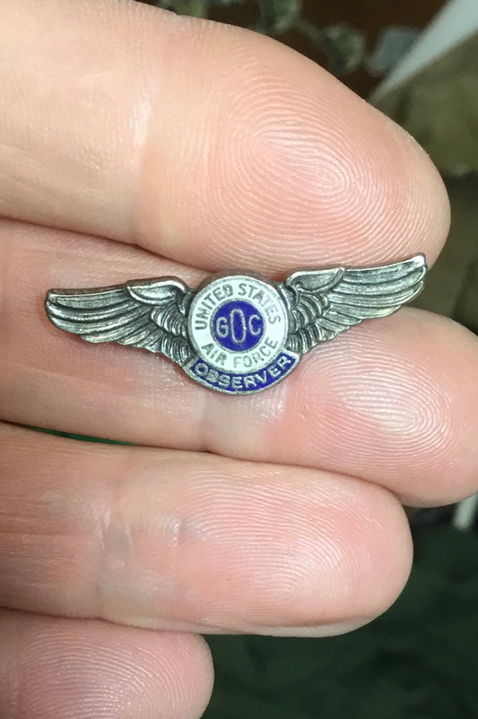 United States Air Force GOC Observer pin ~Enamel Cente