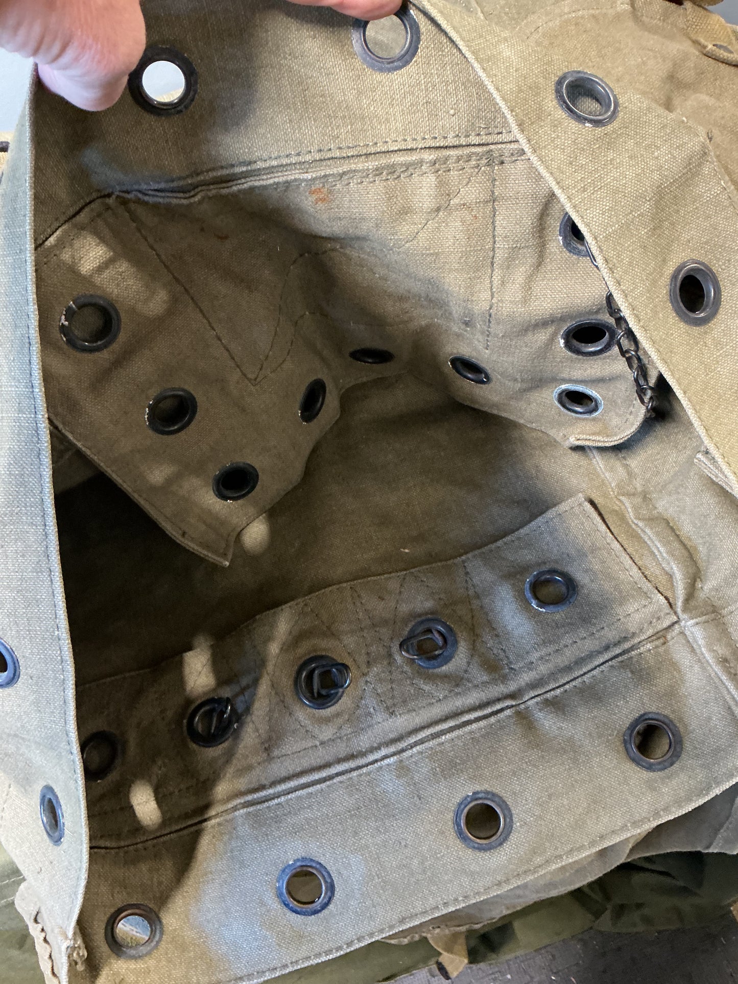 Czechoslovakian Canvas Pack