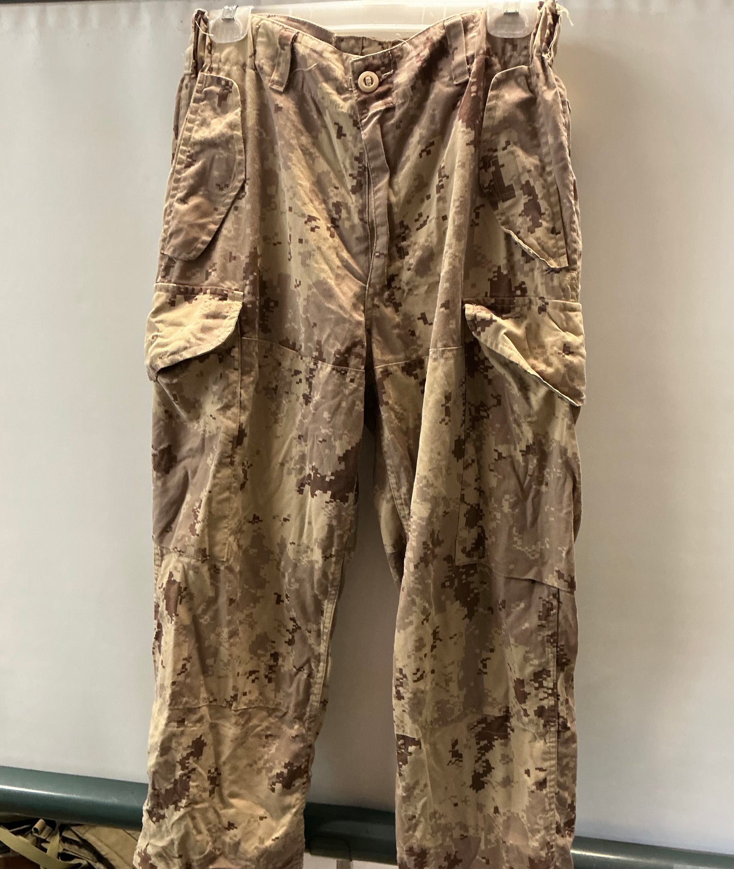 Canadian Military Arid cadpat  Pattern Combat Pants 67/30