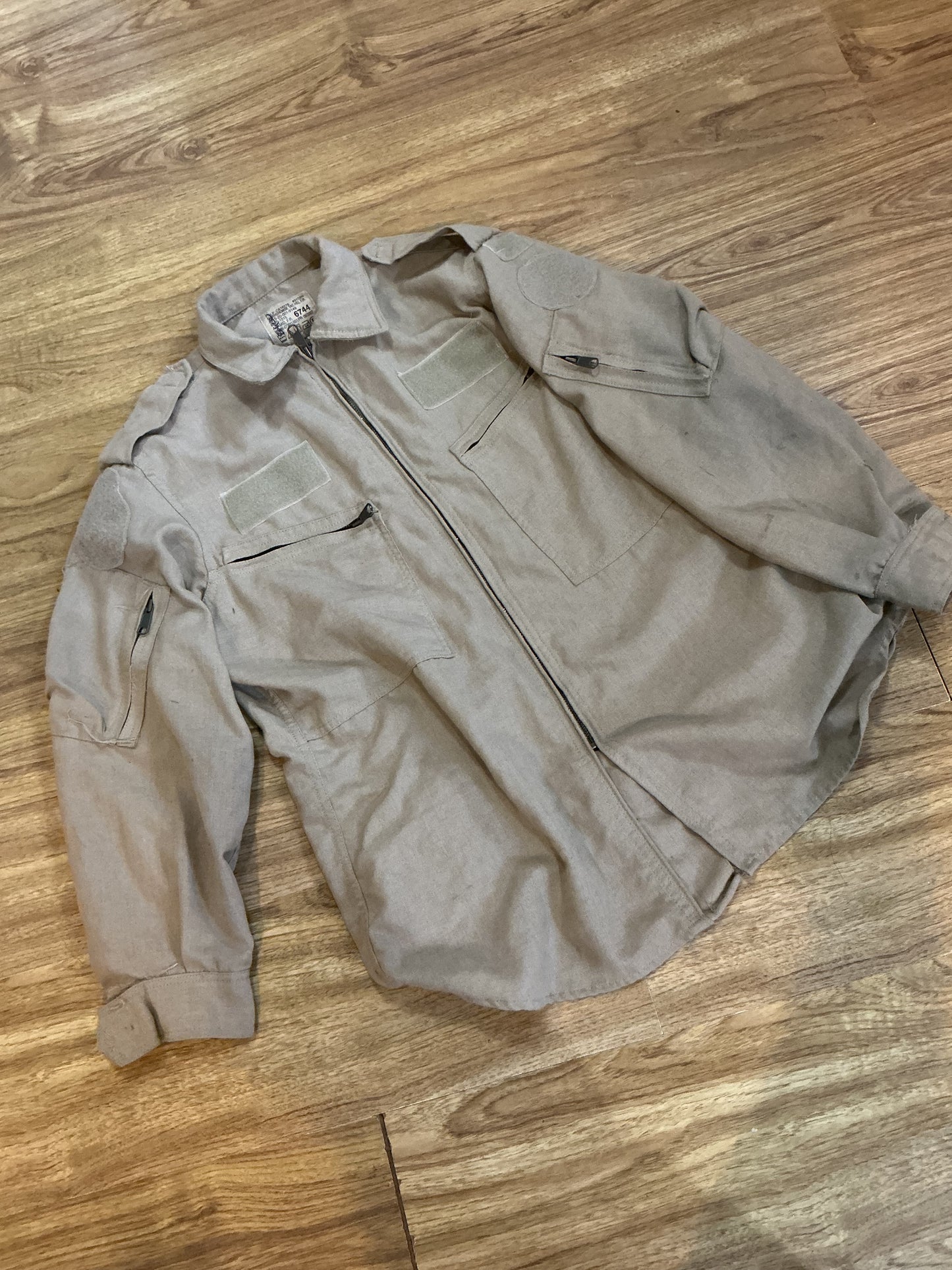 Helicopter Crew Shirt in Desert Pattern Large Short 67/44