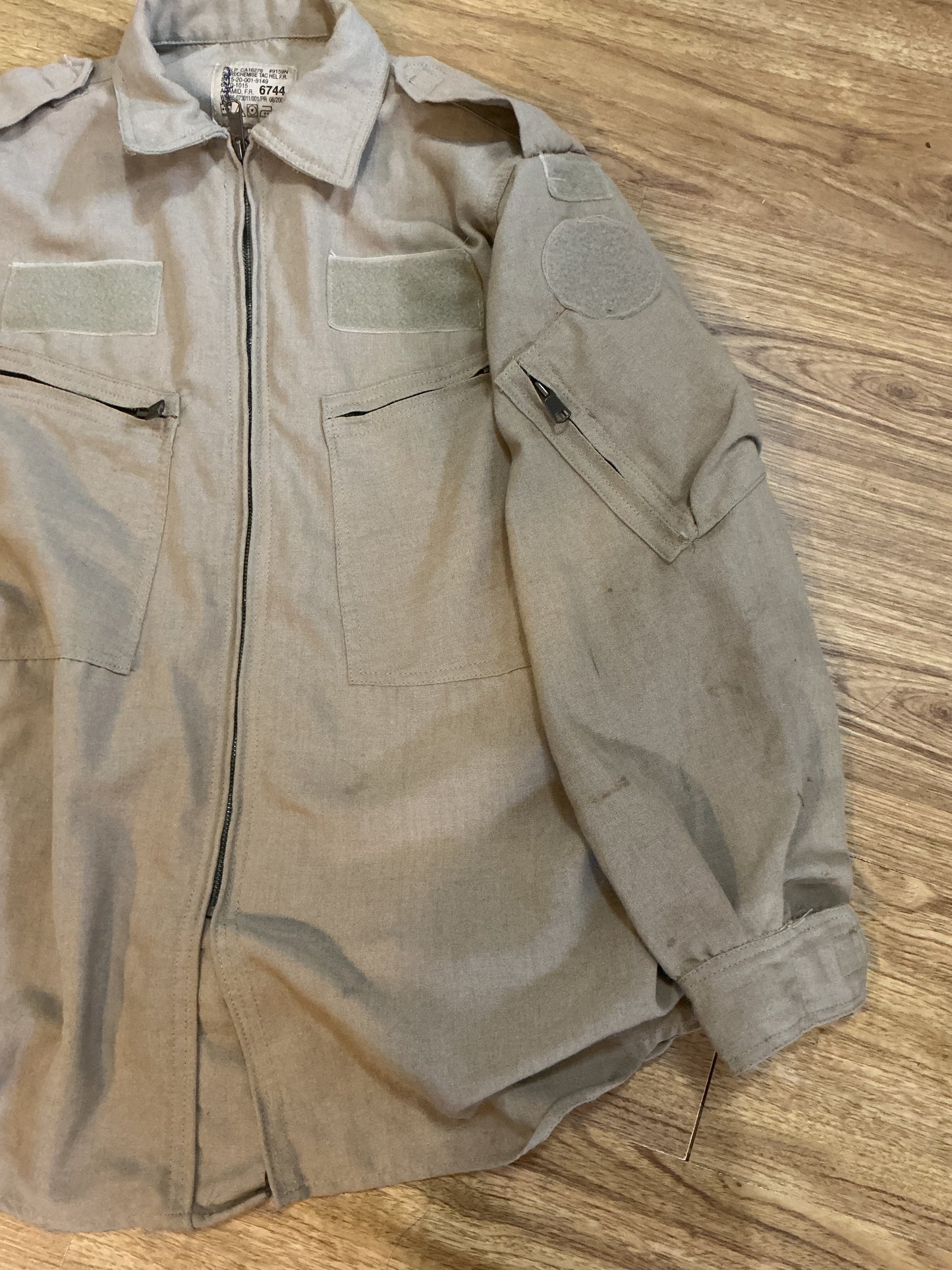 Helicopter Crew Shirt in Desert Pattern Large Short 67/44