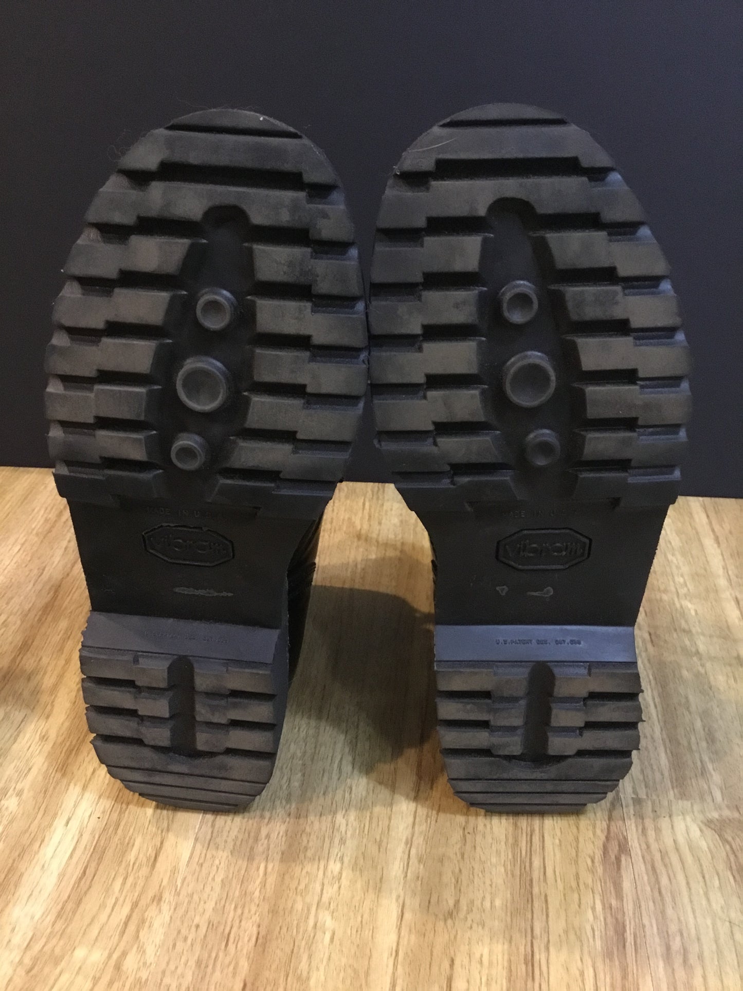 Canadian Military Ankle/ Dress Boots Steel Toe size 9.5 or 265/104