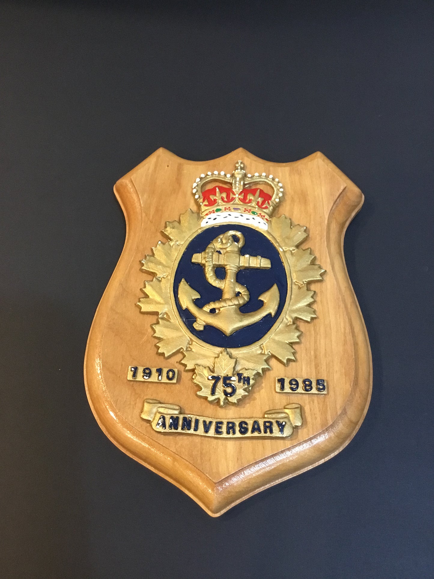 Canadian Navy 75 Anniversary plaque 1910 to 1985