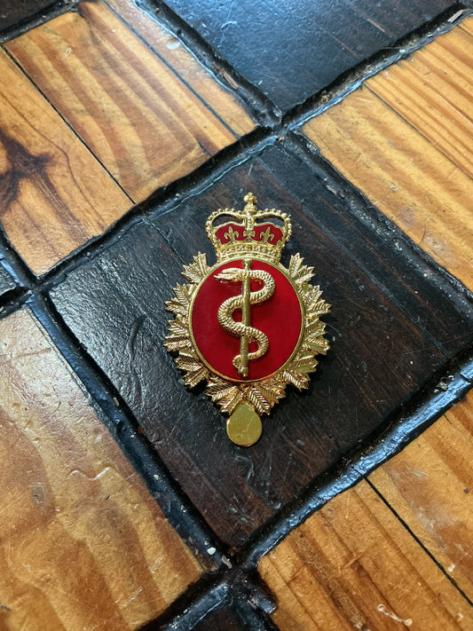 Royal Canadian Medical Corp Hat Badge Queens Crown