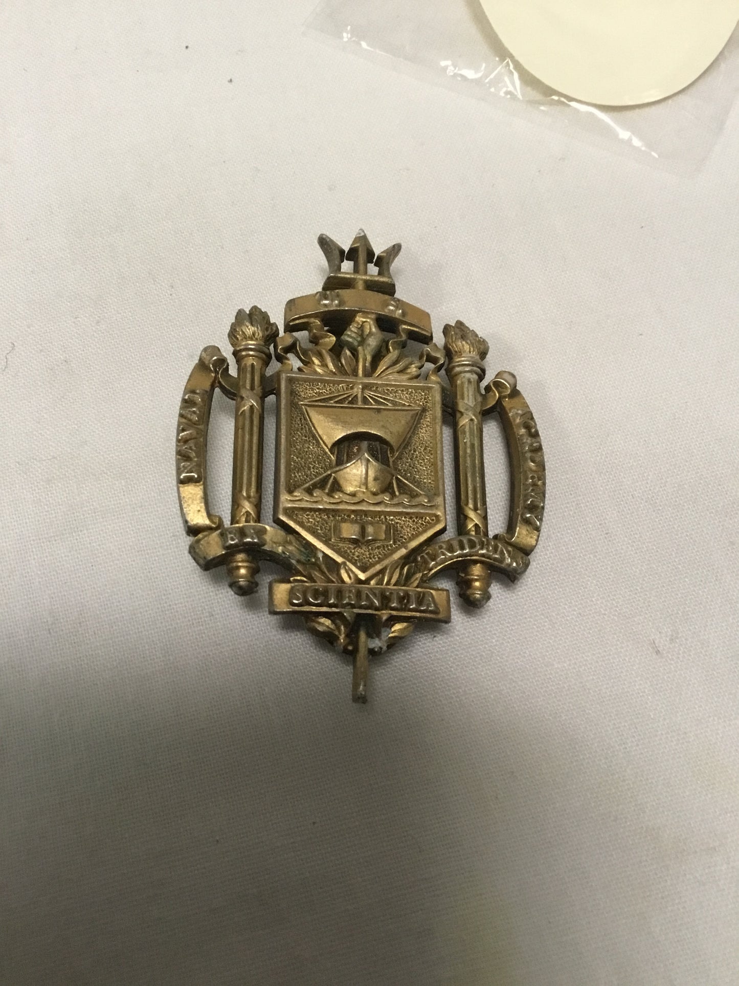 US NAVAL ACADEMY BADGE