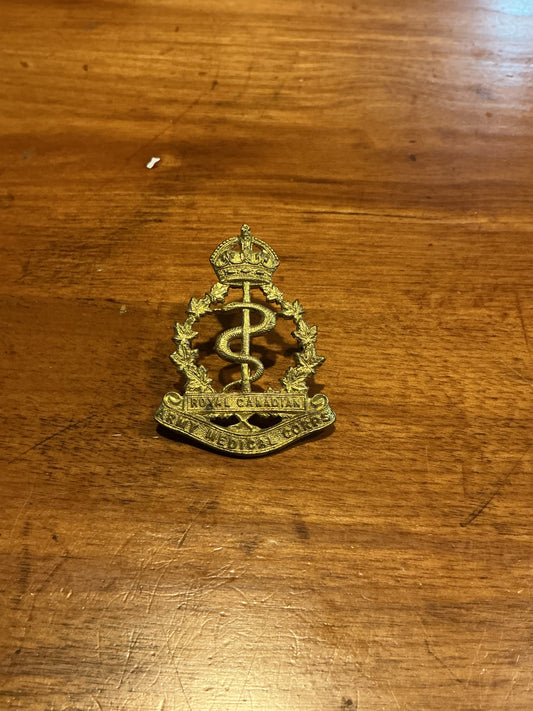King’s Crown Royal Canadian Army Medical Corp Hat Badge