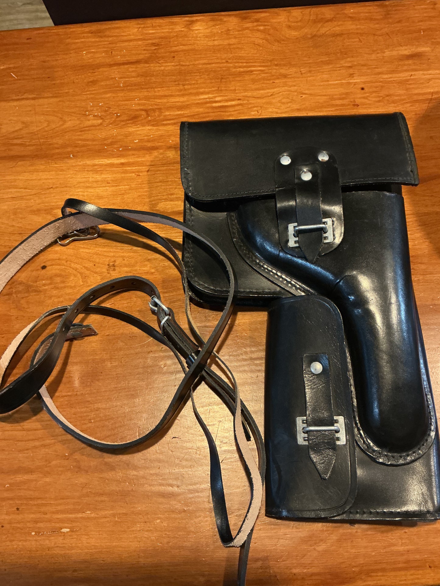 EAST GERMAN MILITARY LP-1 FLARE PISTOL HOLSTER With Strap