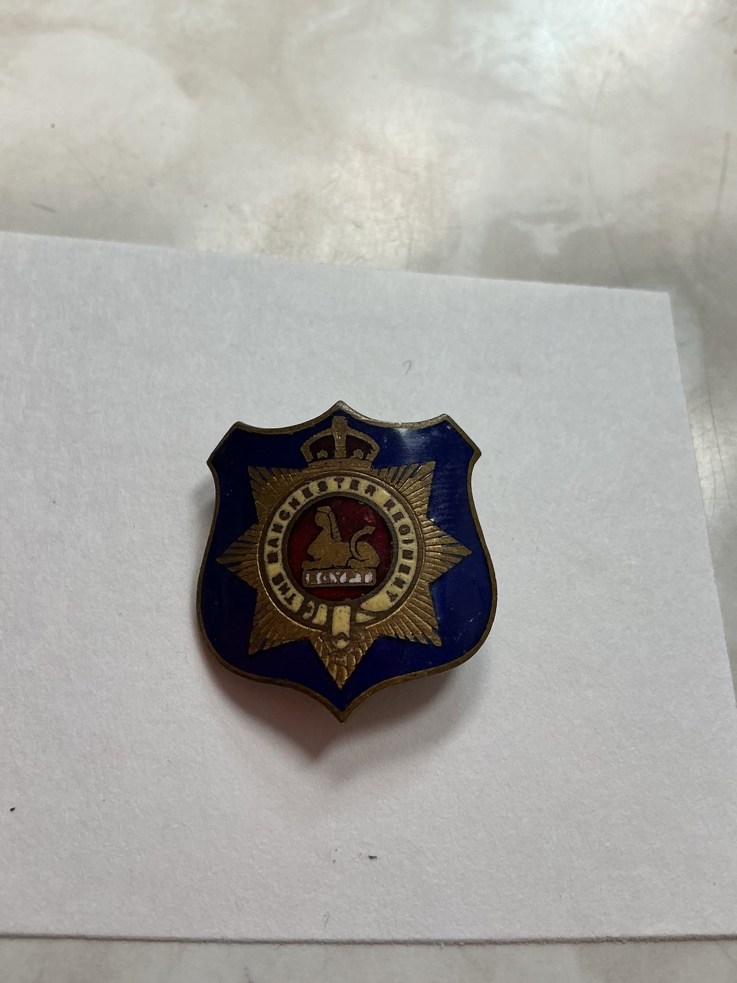 EARLY WARTIME, MANCHESTER REGIMENT, SWEETHEART PIN