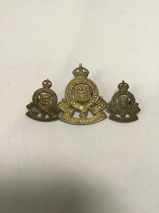 WW11 Royal Canadian ordnance Corps Badge and Collars