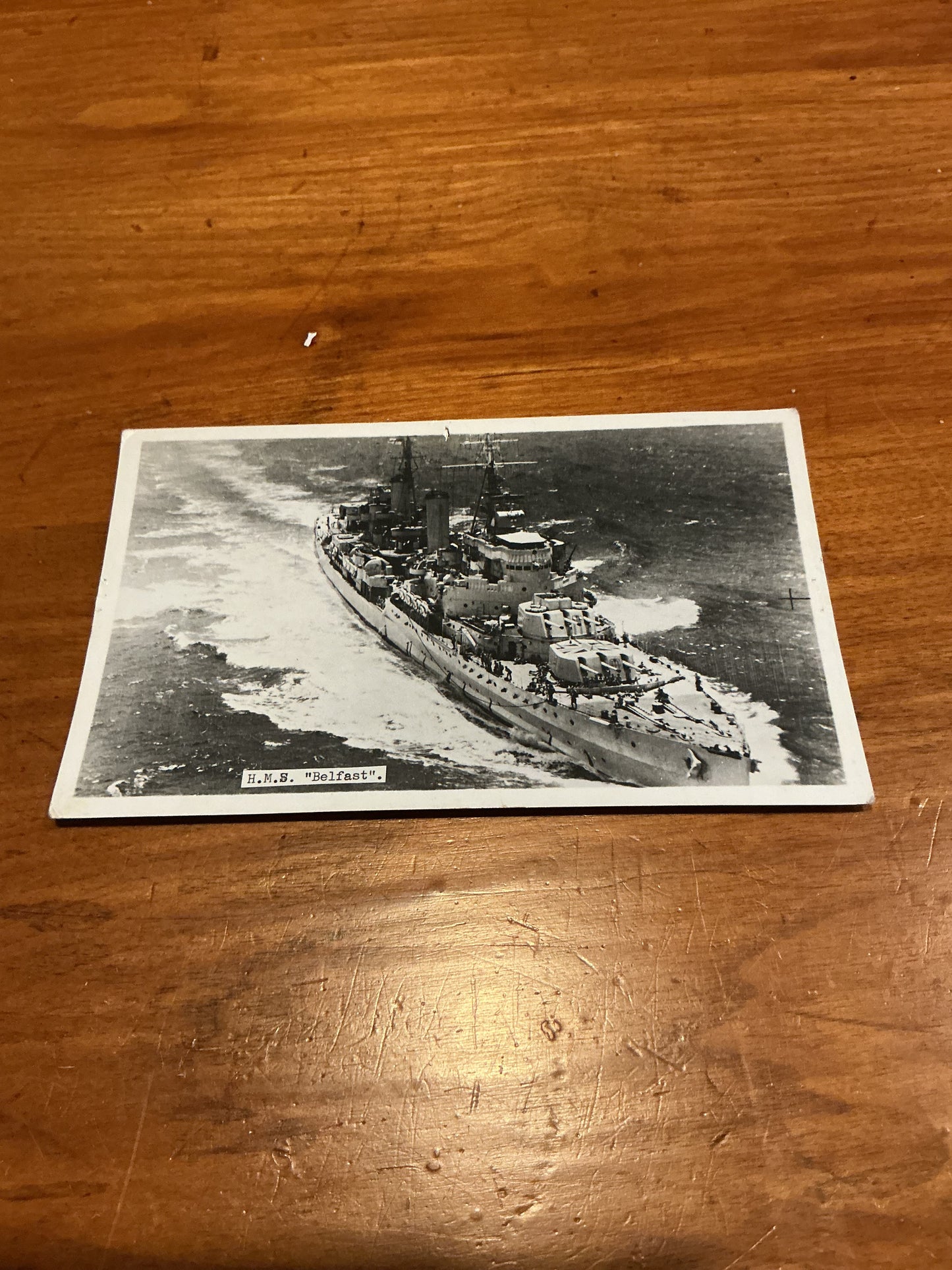 HMS BELFAST TOWN- CLASS LIGHT CRUISER POST CARD