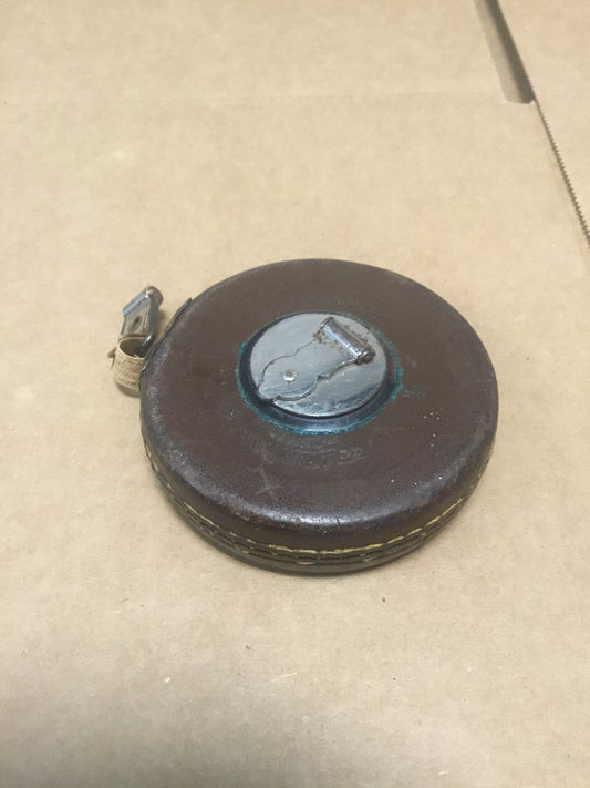 Vintage 25 Foot  leather case Lufkin , cloth Tape measure