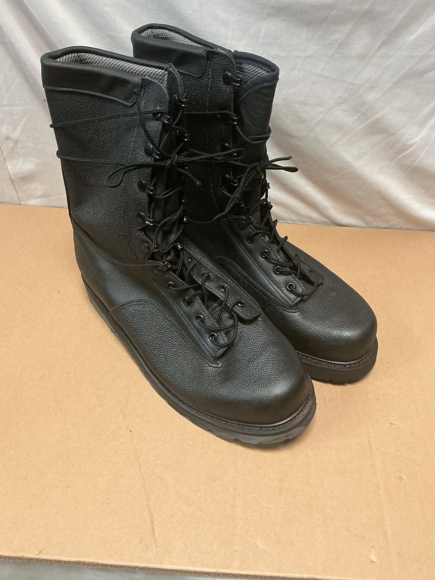 Canadian Military General Purpose Combat Boot Size 12.5