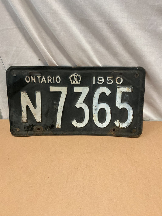 Vintage 1950 ONTARIO LICENSE PLATE- N 7365