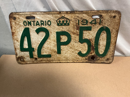 Vintage 1941 ONTARIO LICENSE PLATE- 42 P 50