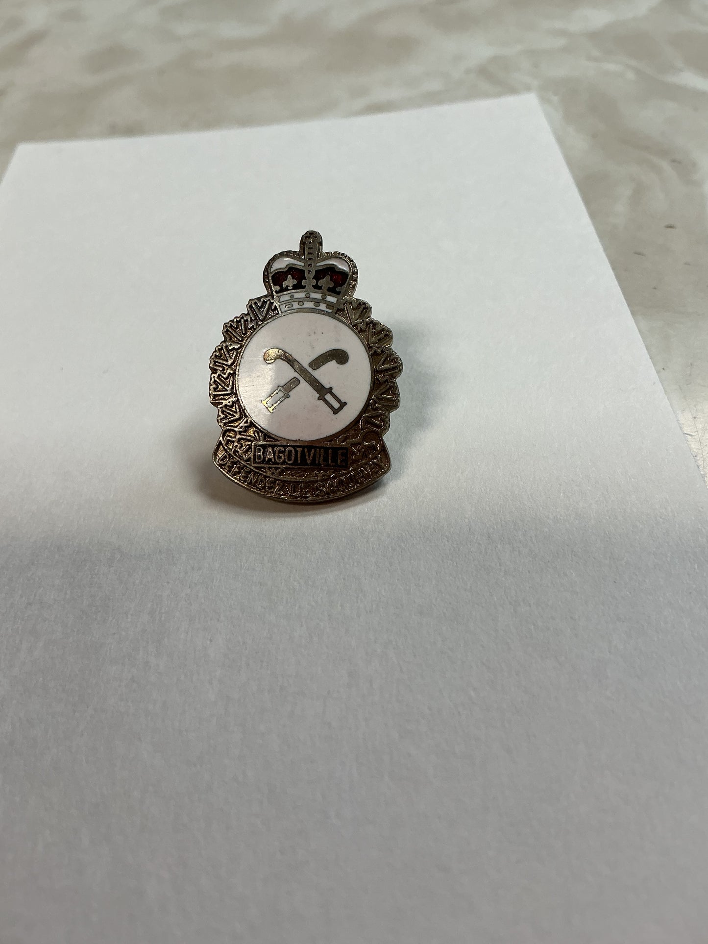 CFB BAGOTVILLE LABEL PIN