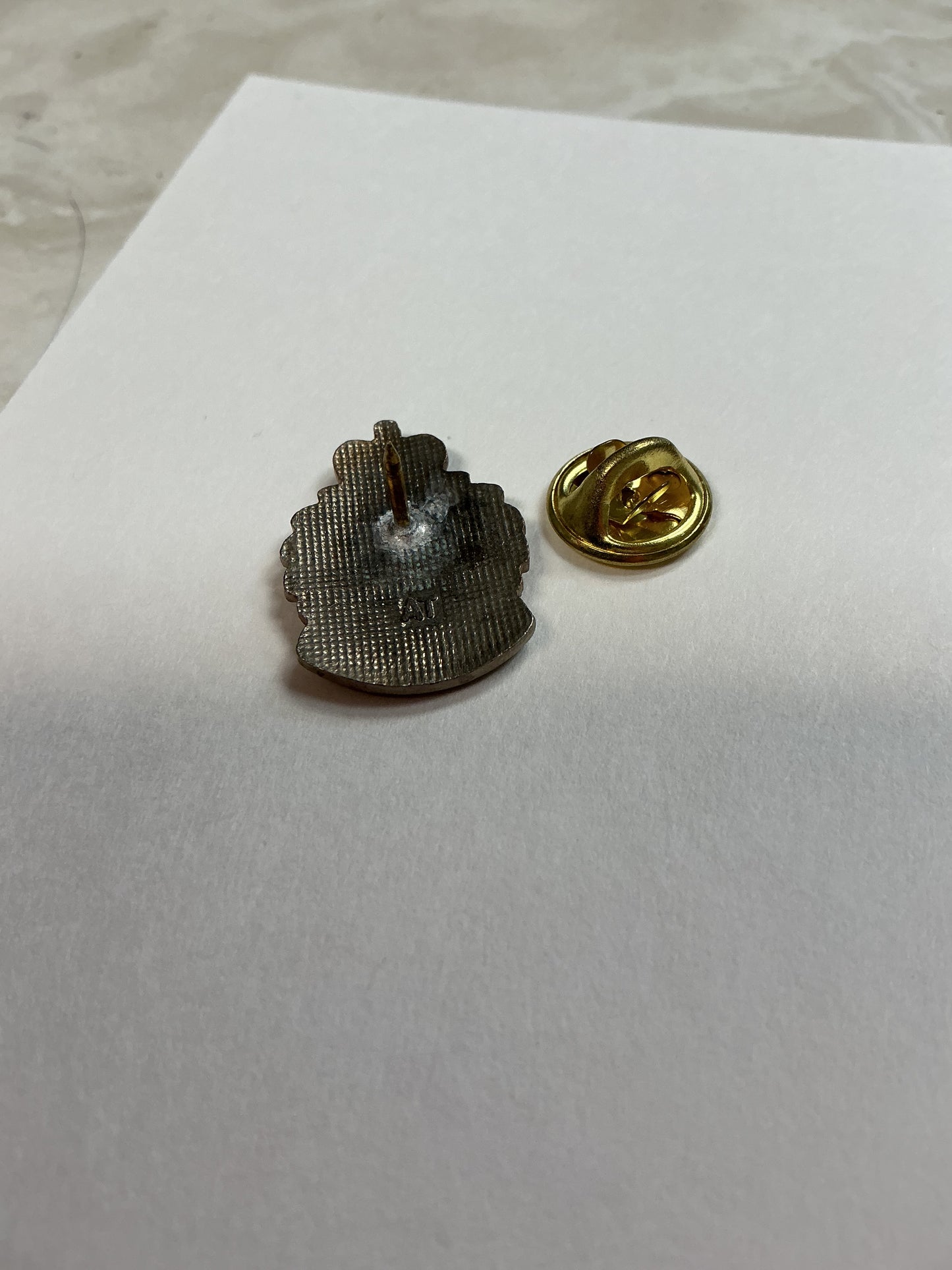 CFB BAGOTVILLE LABEL PIN