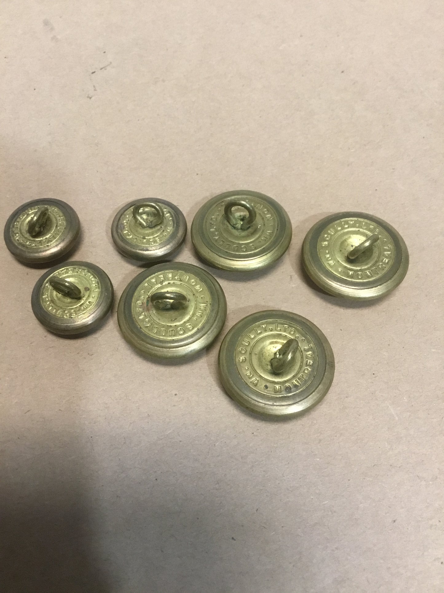 Lot of 7 Princess Louise, eighth hussars  buttons