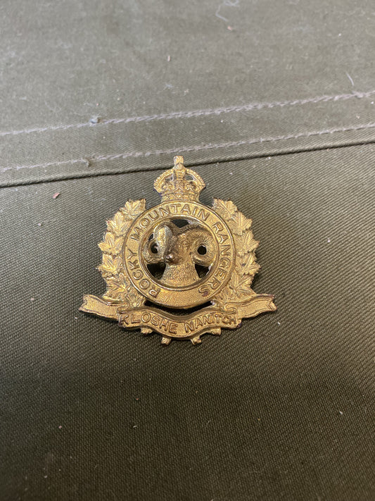 Canadian cap badge Rocky Mountain Rangers Kings Crown