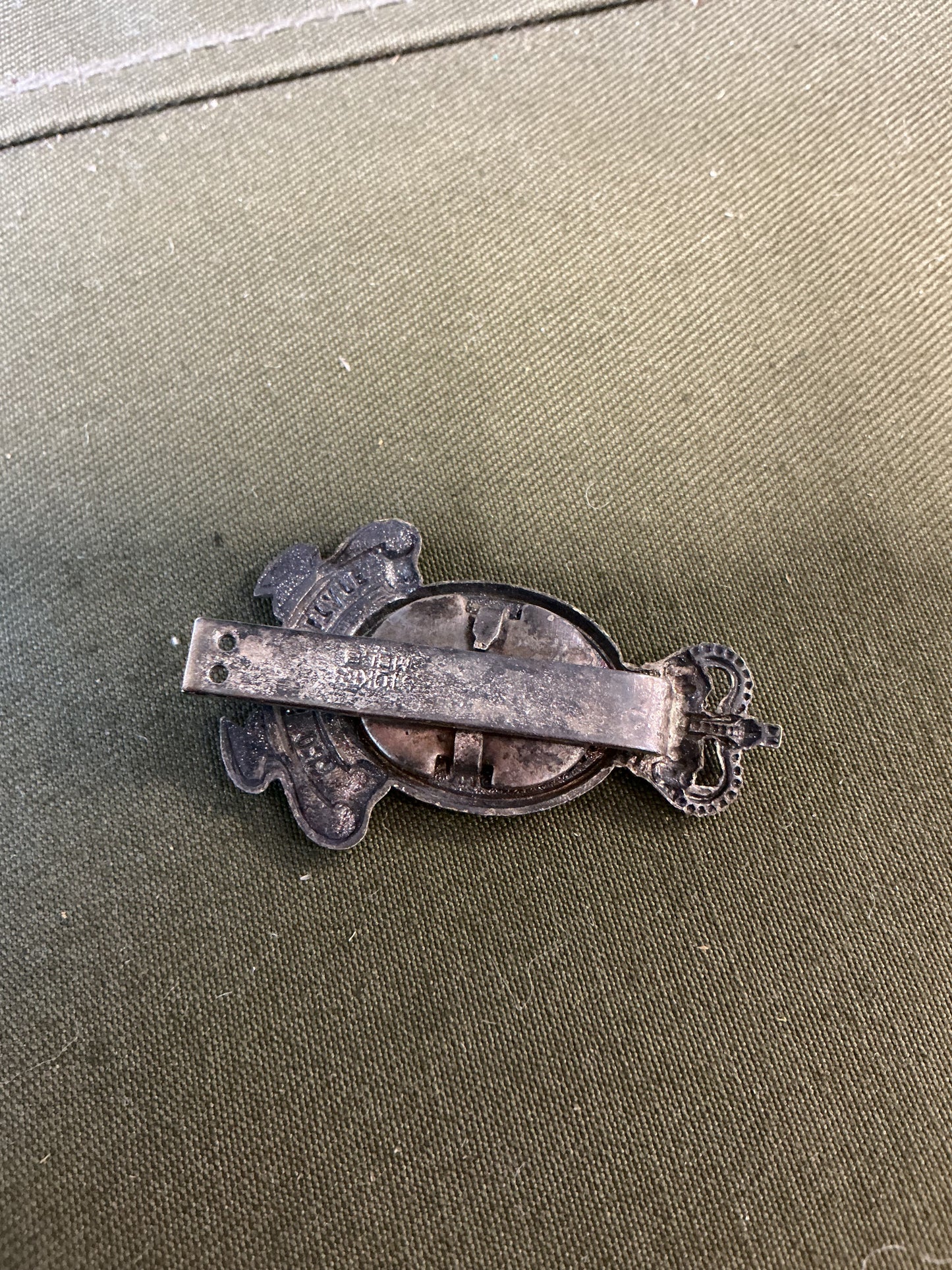 Royal Australian Army Nursing Corps Hat Badge Queens Crown