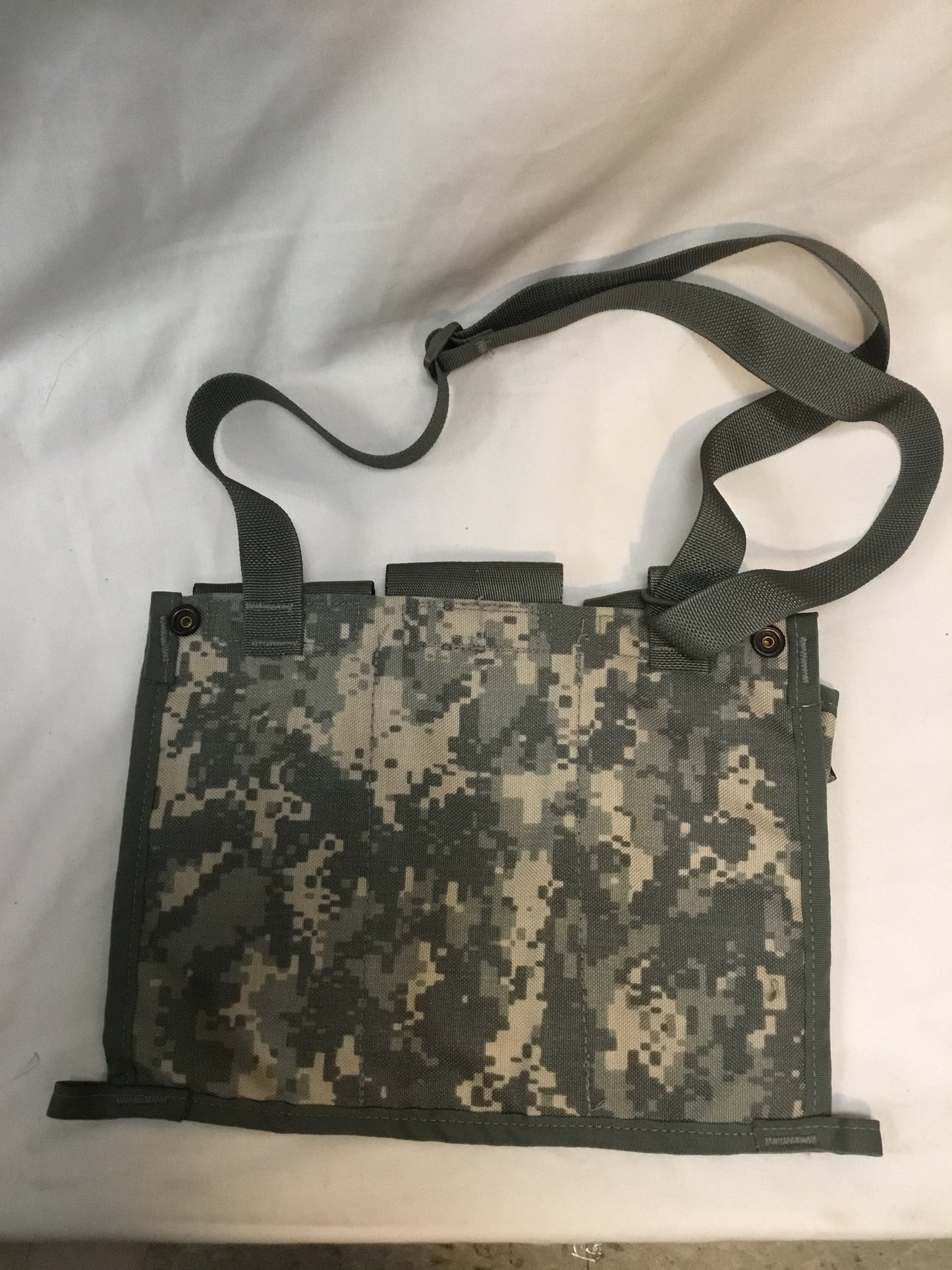 U.S. Military ACU Pattern Bandoleer Ammunition Pouch