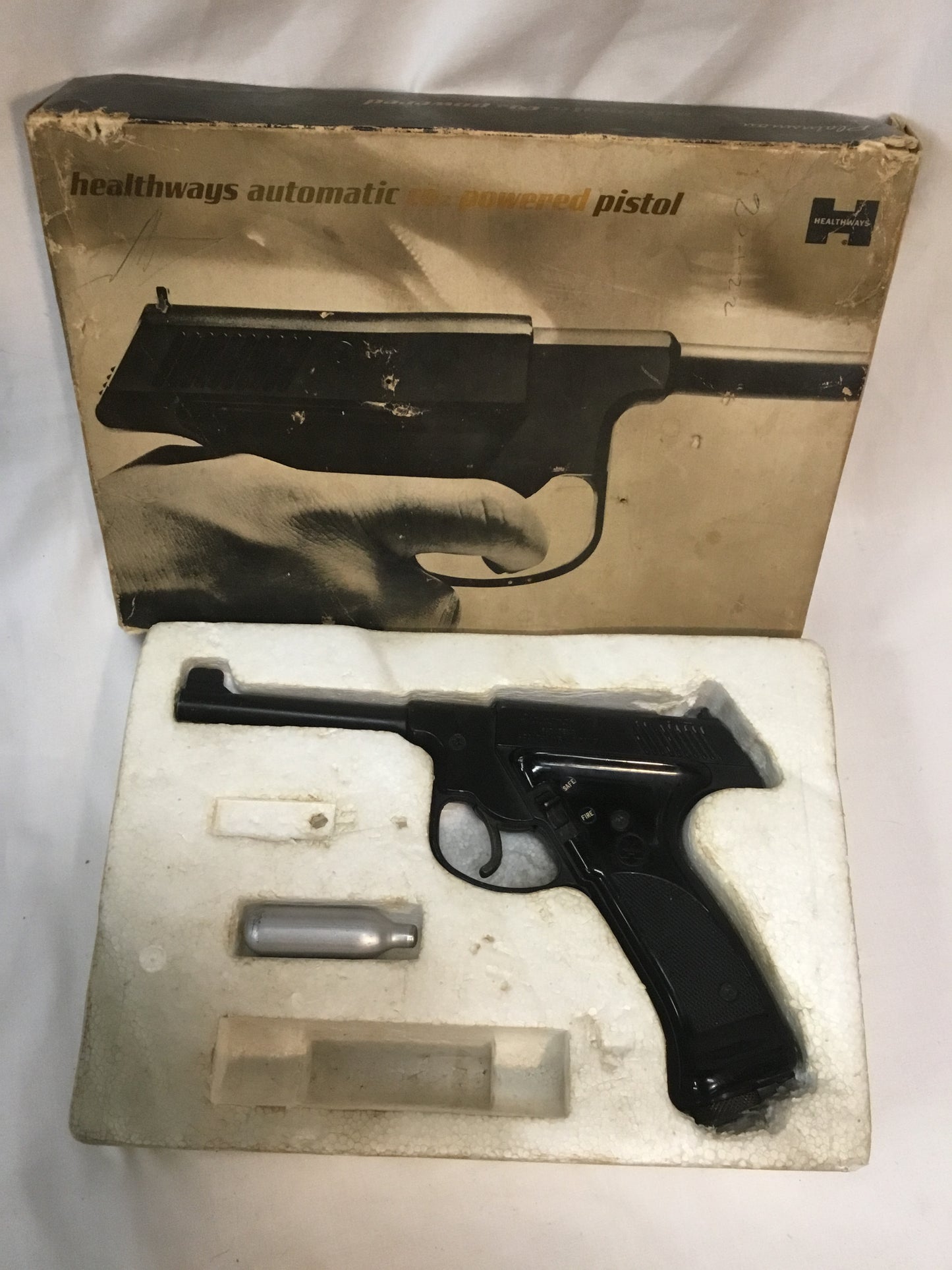 Vintage Healthways  Plainsman 175 BB Pistol , 8 Gram CO2