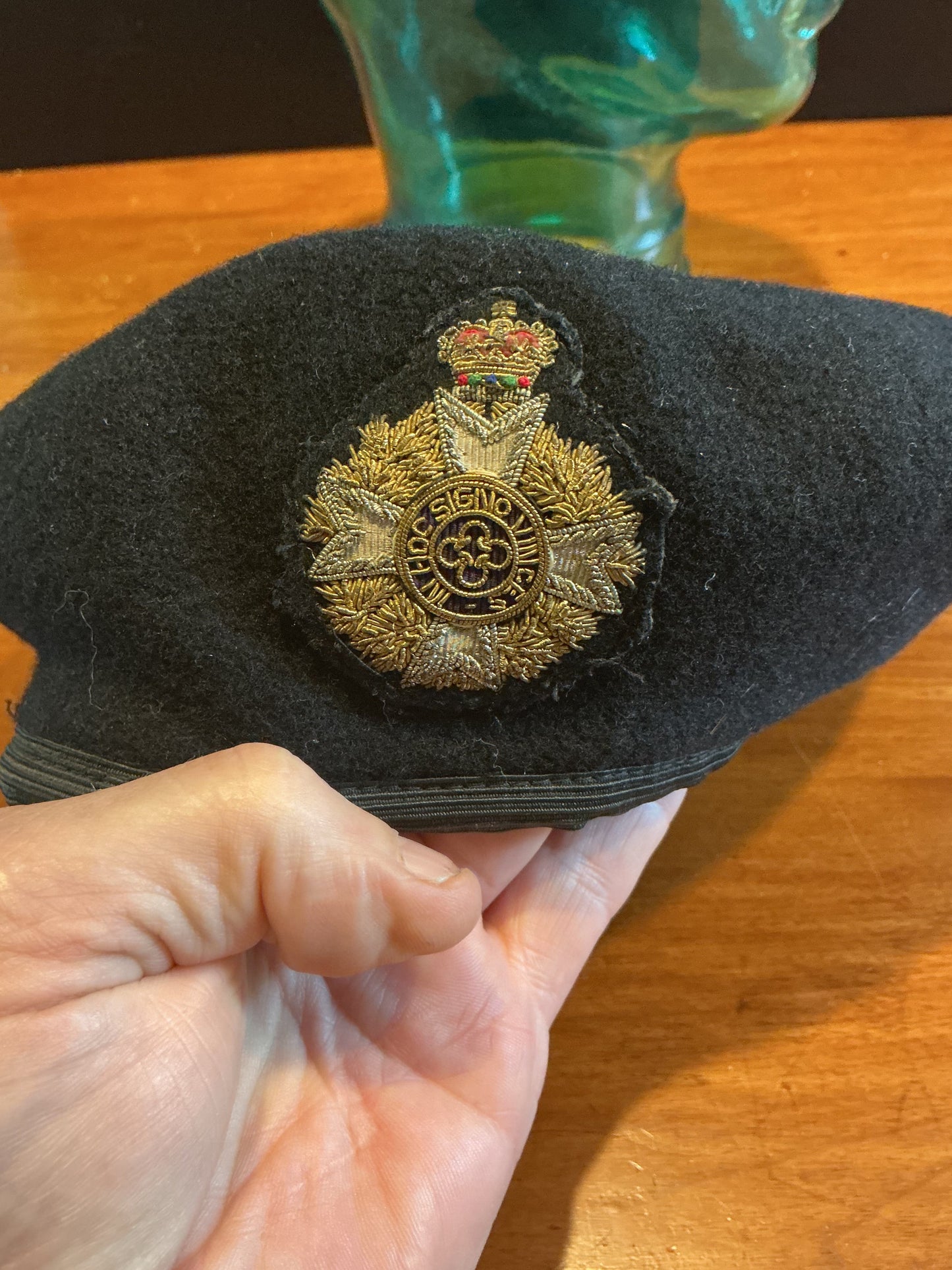 Royal Canadian chaplain cloth Badge with Beret