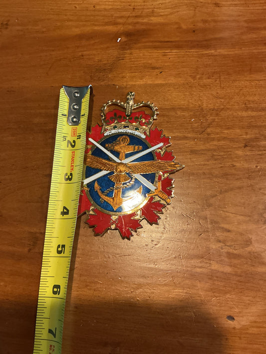 Canadian Forces Tri-Service Medal Insignia